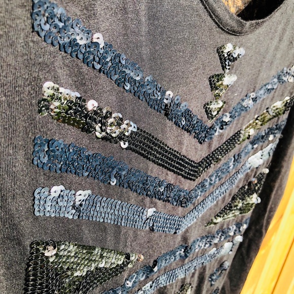 Express sequin T - Picture 3 of 4